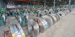www.17.com嫩草影院東台分公司製管車間